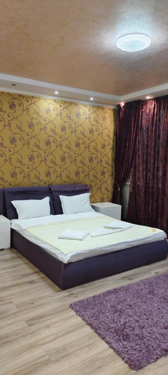 Nurly Tau 2Room Apartments Ałma Ata Zewnętrze zdjęcie
