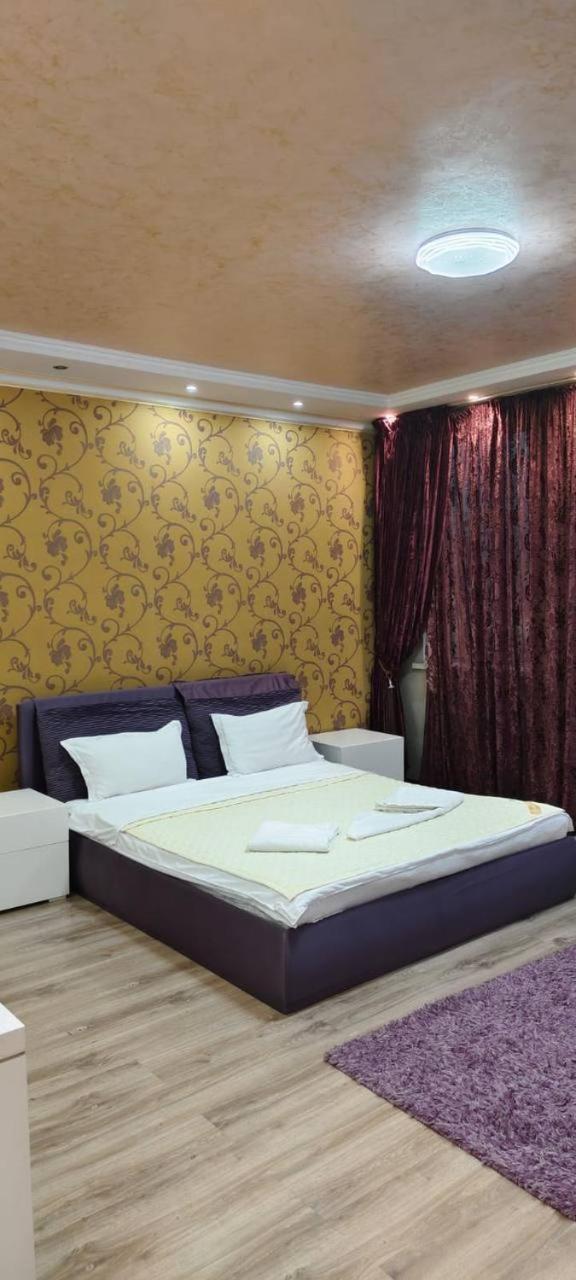 Nurly Tau 2Room Apartments Ałma Ata Zewnętrze zdjęcie