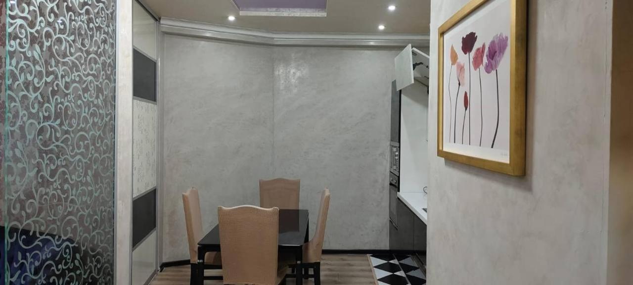 Nurly Tau 2Room Apartments Ałma Ata Zewnętrze zdjęcie