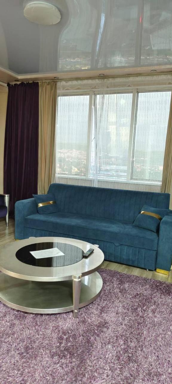 Nurly Tau 2Room Apartments Ałma Ata Zewnętrze zdjęcie