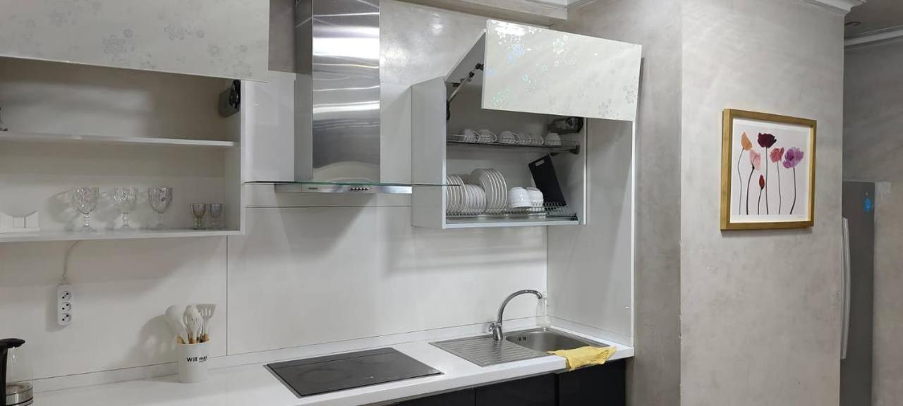 Nurly Tau 2Room Apartments Ałma Ata Zewnętrze zdjęcie